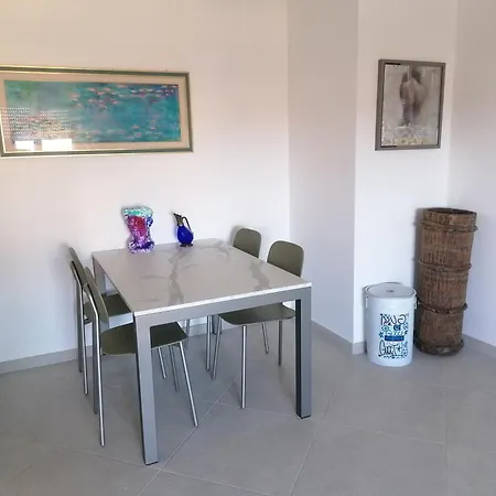 アパート Art カザルボルディーノ